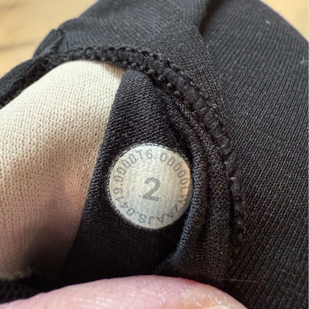 Lululemon Energy Bra Incognito Camo Multi Grey - Picture 6 of 6